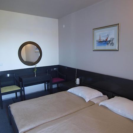 Villa Dalmacija Hvar Hotel Hvar Town Buitenkant foto