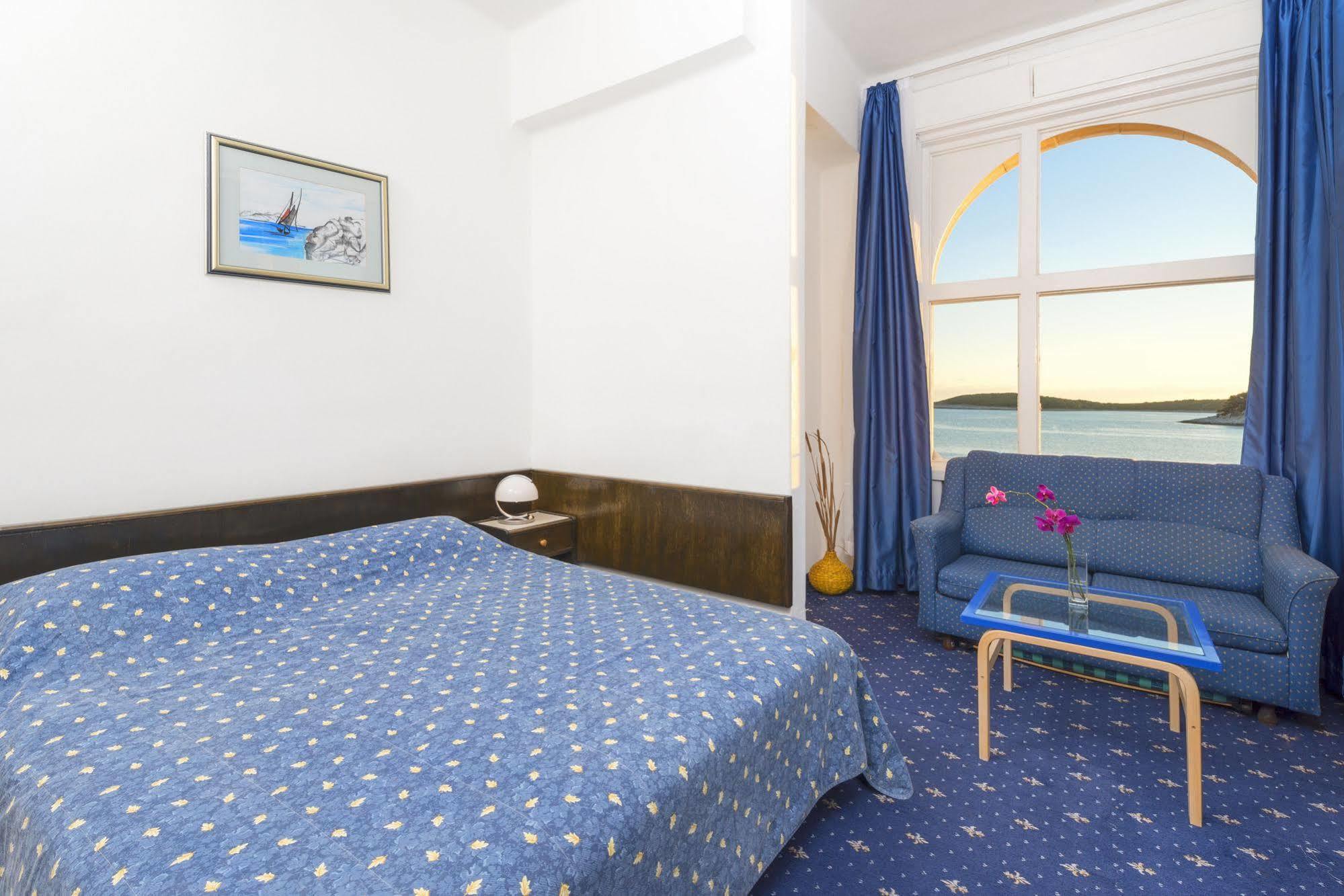 Villa Dalmacija Hvar Hotel Hvar Town Buitenkant foto